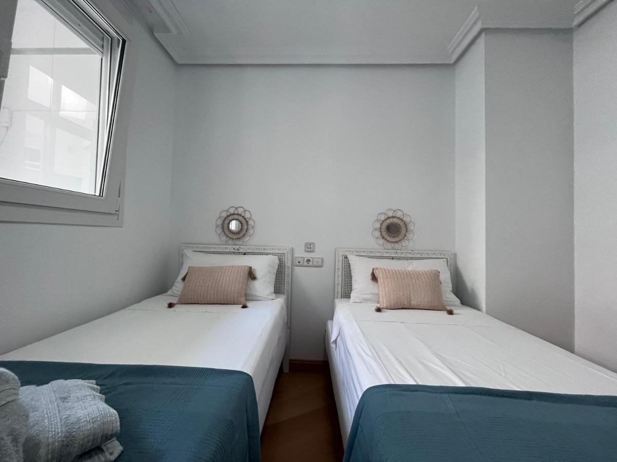 Gatu Premium Villa Turquesa Playa Y Parking 카디스 외부 사진